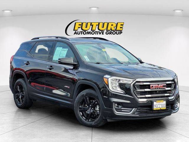 2022 GMC Terrain AT4