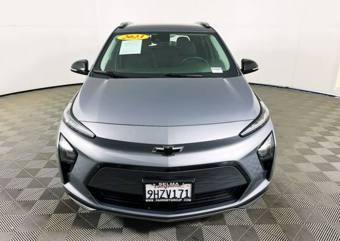 Used 2023 Chevrolet Bolt EUV LT with VIN 1G1FY6S03P4180329 for sale in Selma, CA