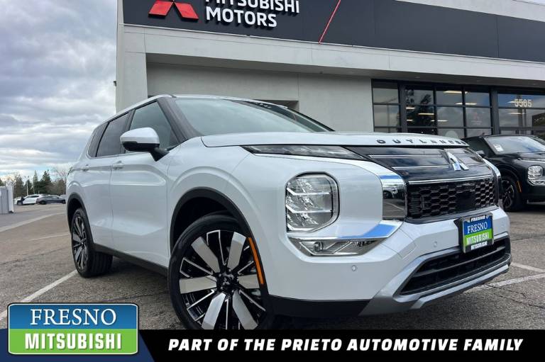2026 Mitsubishi Outlander SE