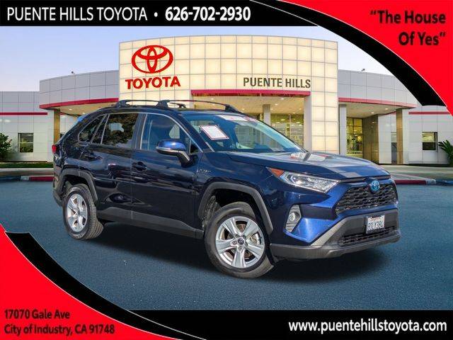 2020 Toyota RAV4 Hybrid XLE