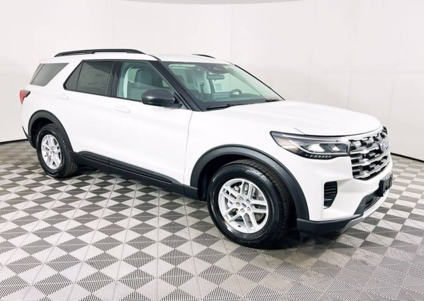 2026 Ford Explorer's photo
