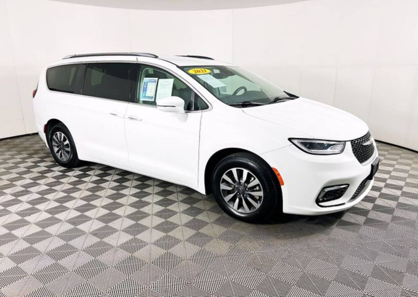 2021 Chrysler Pacifica Touring L