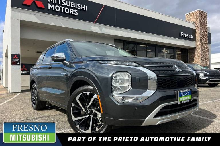 2025 Mitsubishi Outlander Phev SEL