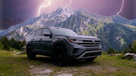 2023 Volkswagen Atlas 3.6L V6 SE w/Technology