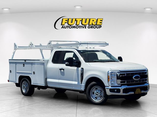 2025 Ford F-350SD XL
