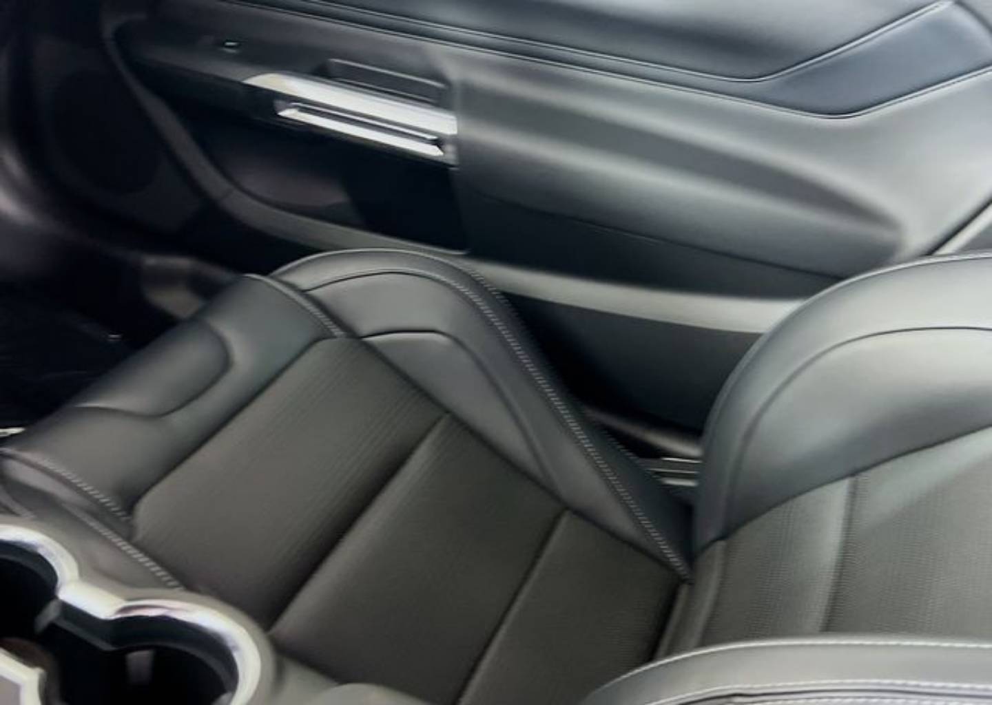 2025 Ford Mustang GT Premium Fastback - Photo 18