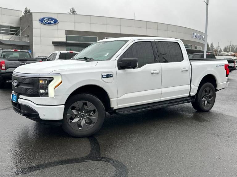 2024 Ford F-150 Lightning Flash