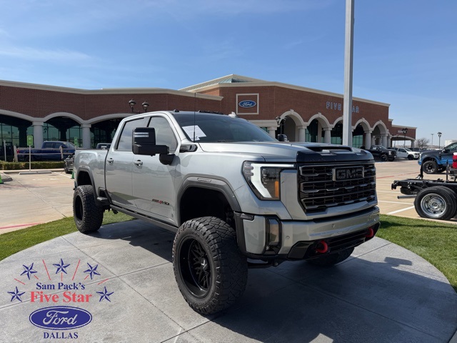 Used 2024 GMC Sierra 2500HD AT4