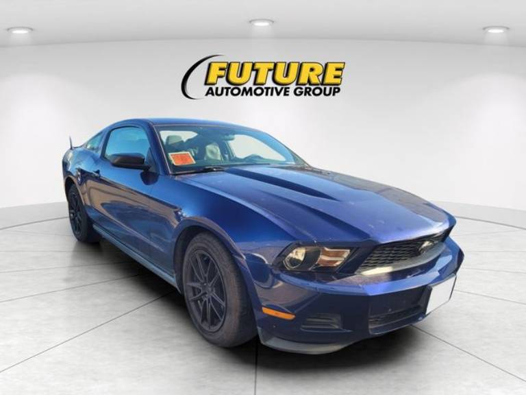 2012 Ford Mustang V6