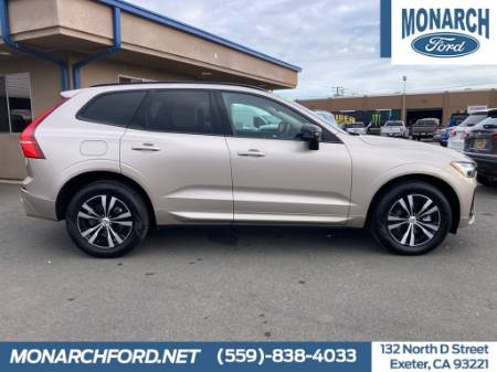 2025 Volvo XC60 Core