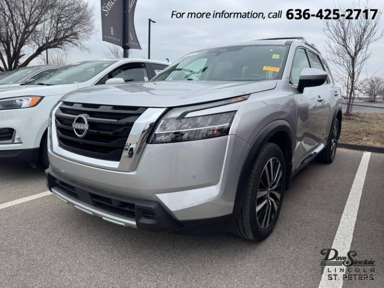 2024 Nissan Pathfinder Platinum
