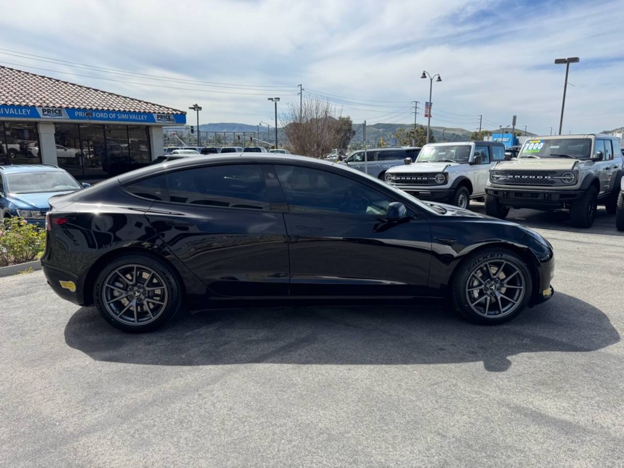 Used 2021 Tesla Model 3 Base with VIN 5YJ3E1EB2MF937504 for sale in Simi Valley, CA