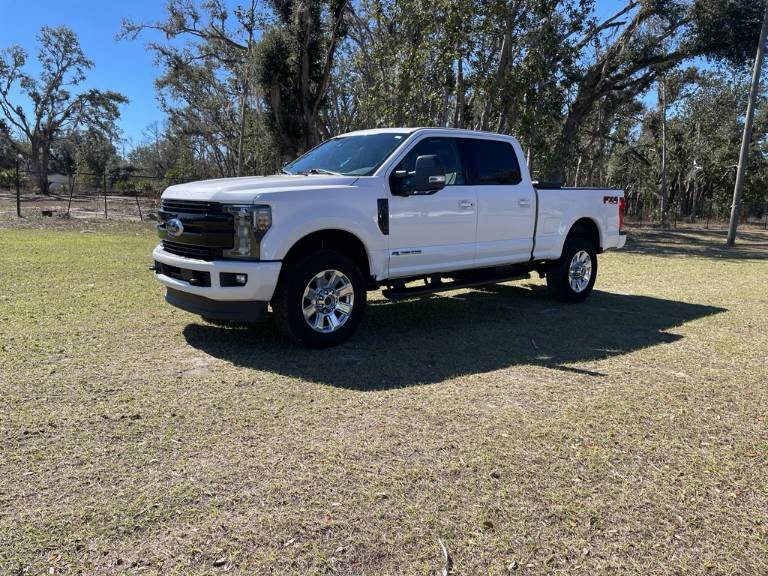 2019 Ford F-350 LARIAT