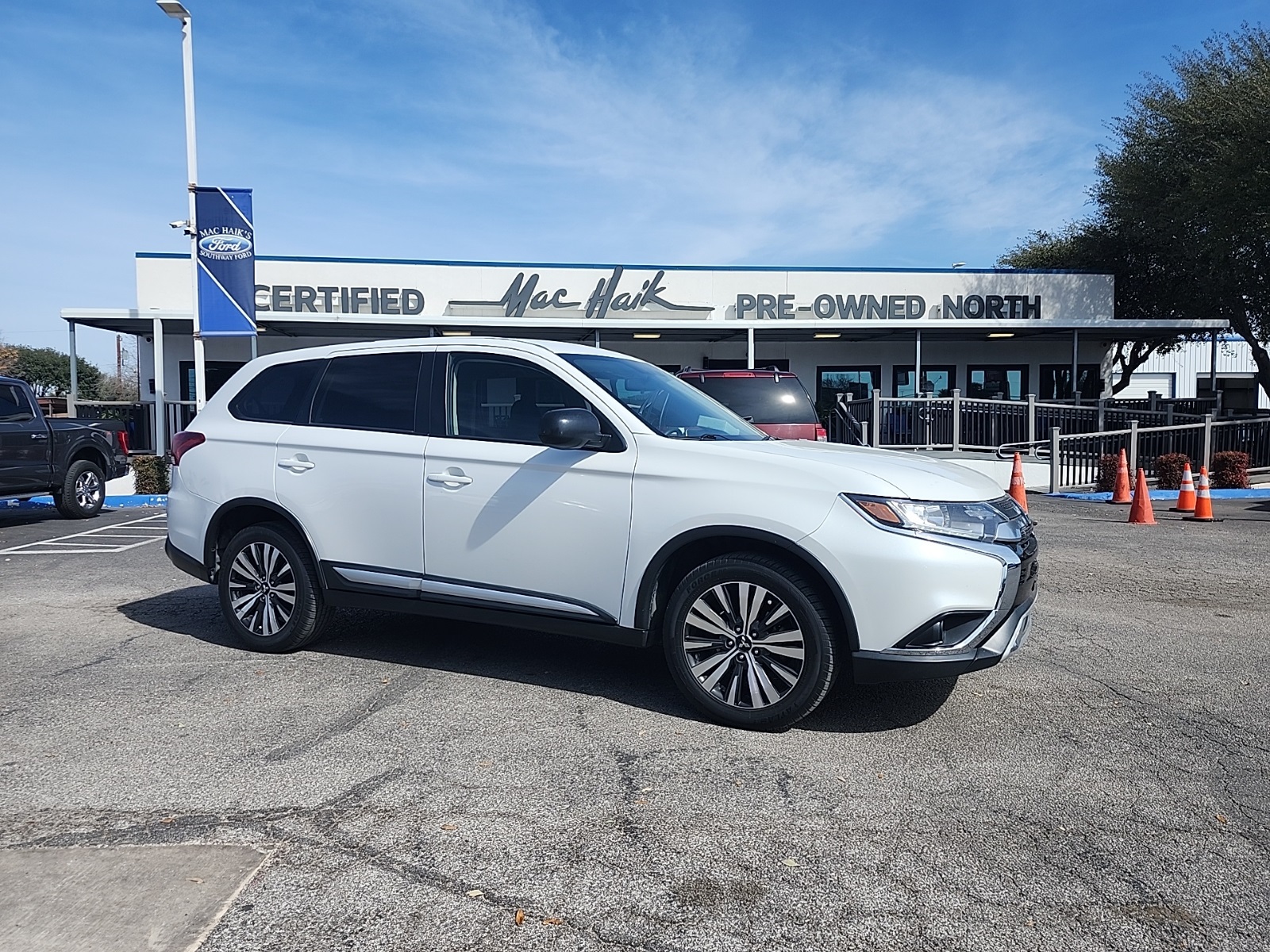 2019 Mitsubishi Outlander ES