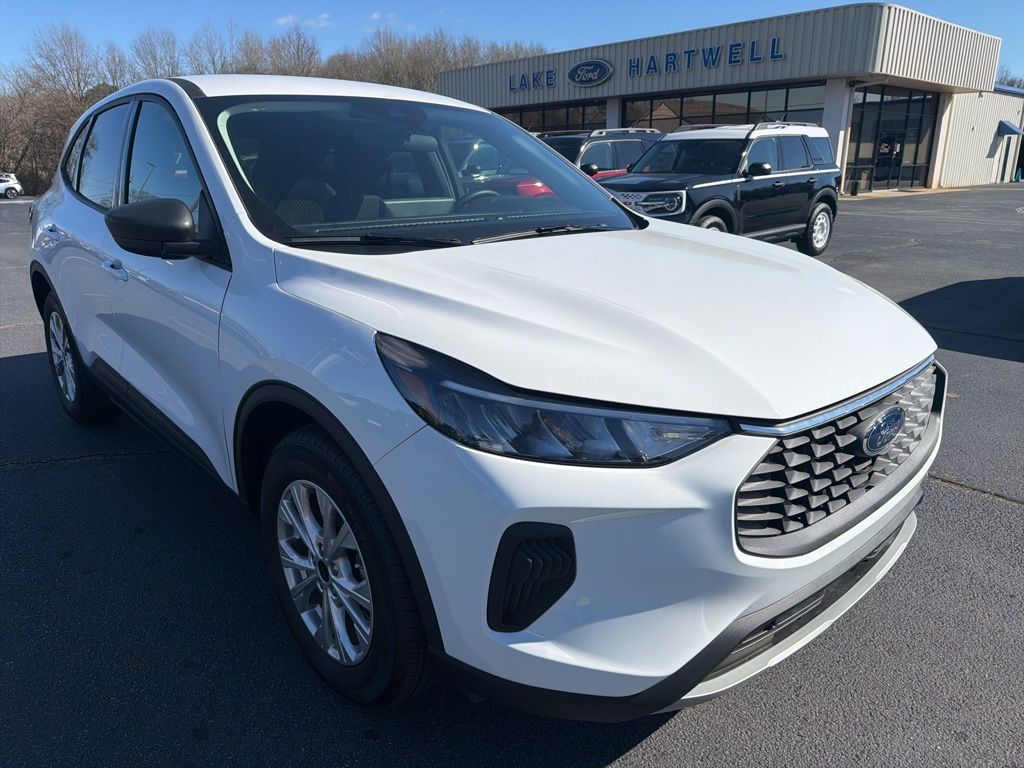 New 2025 Ford Escape Active