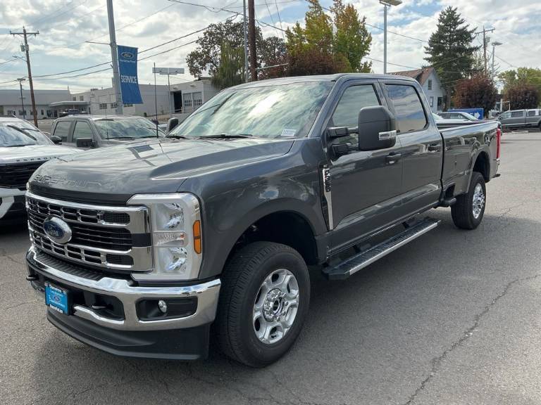 2026 Ford F-350SD XLT