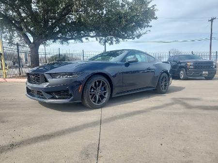 2026 Ford Mustang Dark Horse