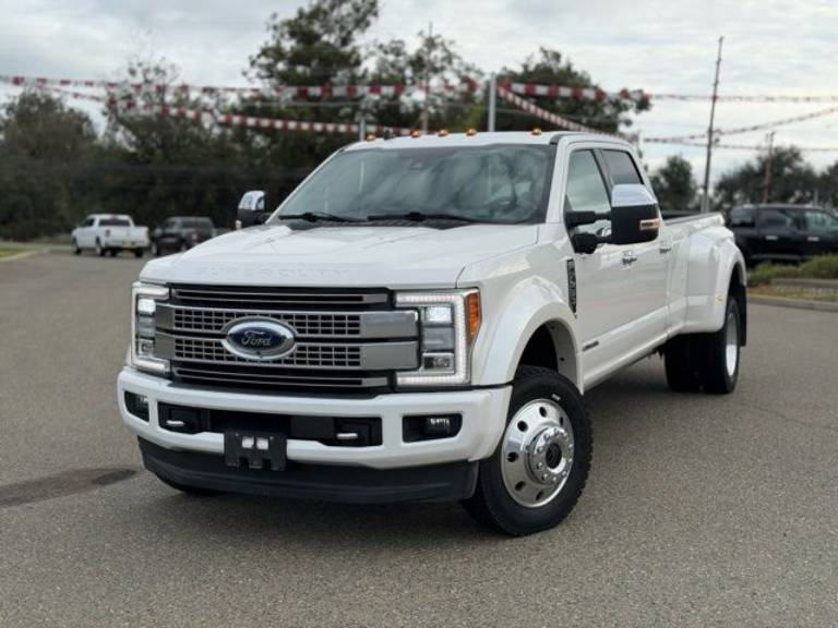 2019 Ford F-450SD Platinum