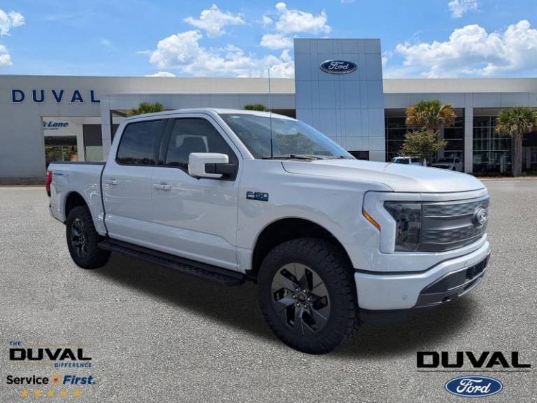 2025 Ford F-150 Lightning LARIAT