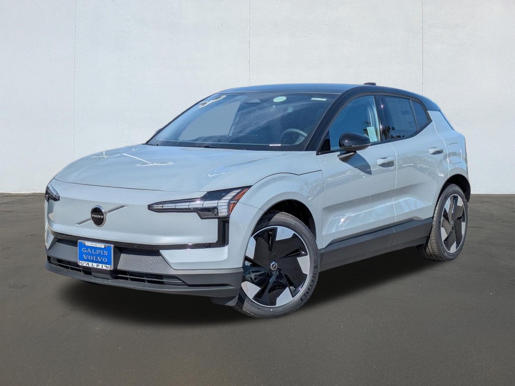 2026 Volvo EX30 Plus