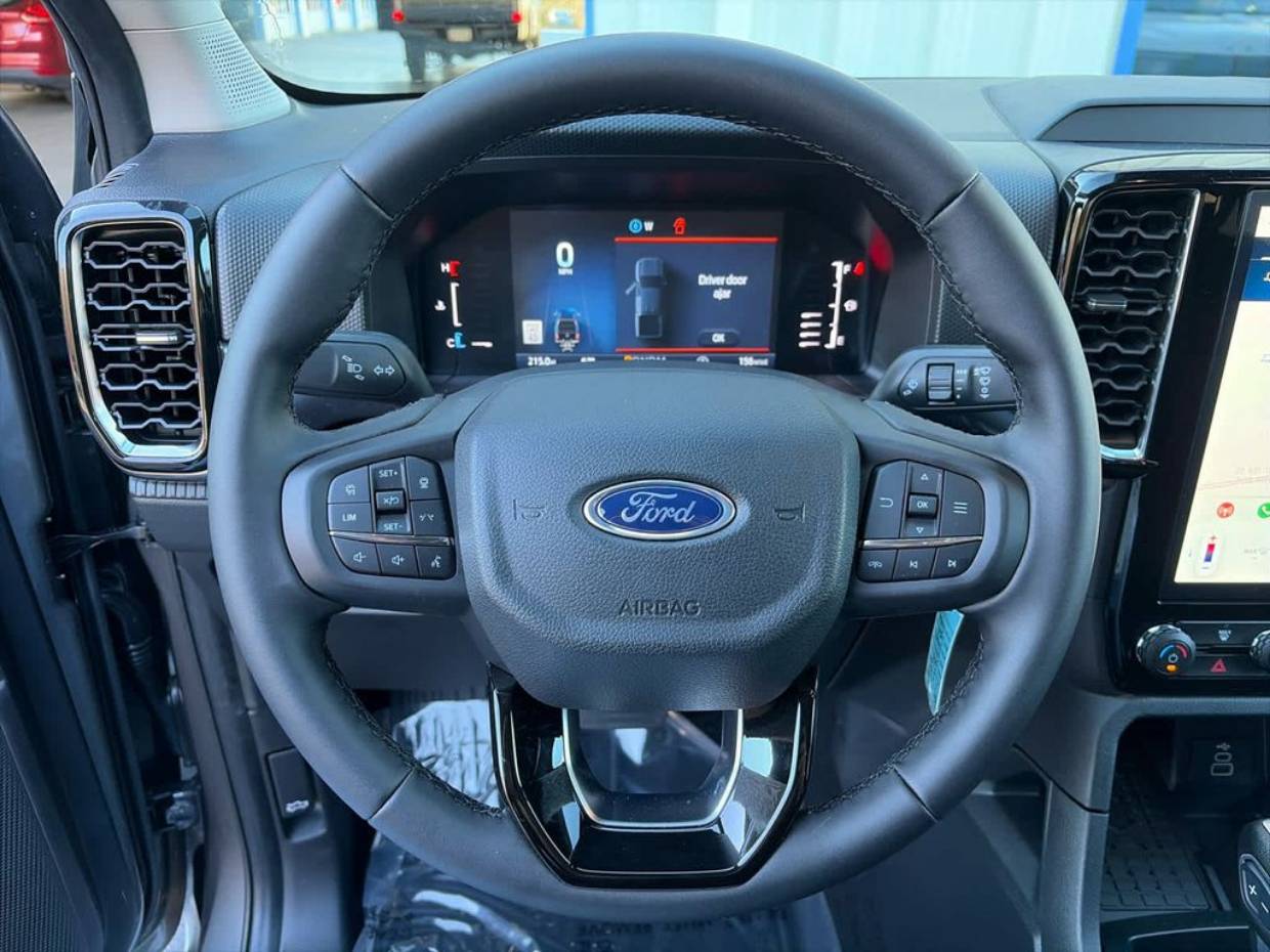 2025 Ford Ranger XLT - Photo 10