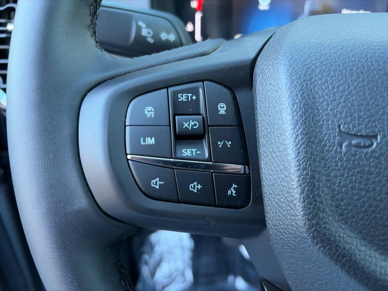 2025 Ford Ranger XLT - Photo 11