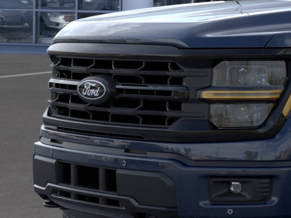 2025 Ford F-150 XLT - Photo 17