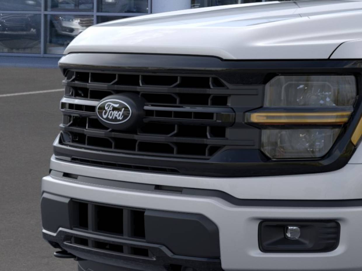 2025 Ford F-150 XLT - Photo 17