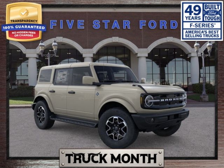 2026 Ford Bronco Outer Banks