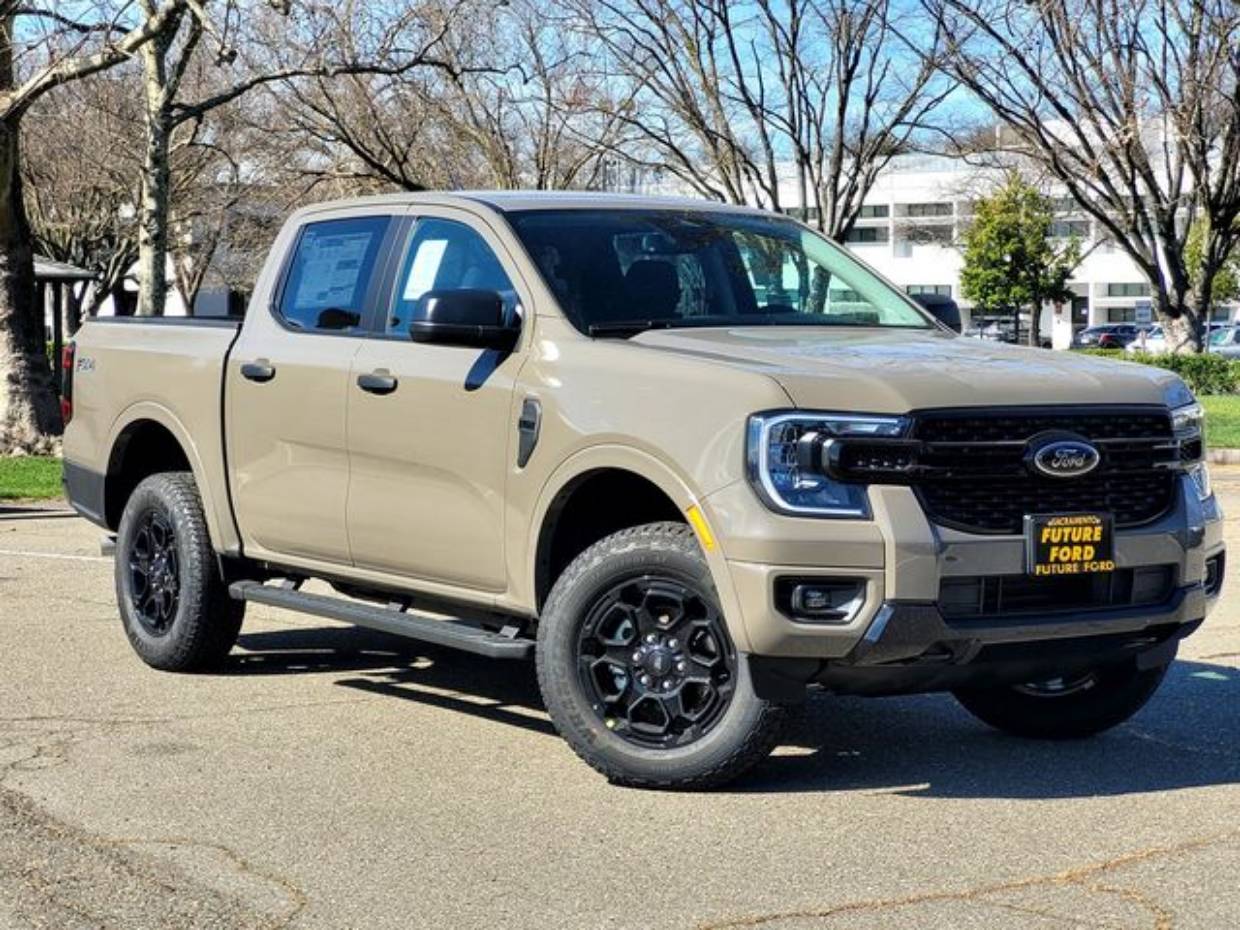 2025 Ford Ranger XLT 4x4 SuperCrew 5' Box's photo