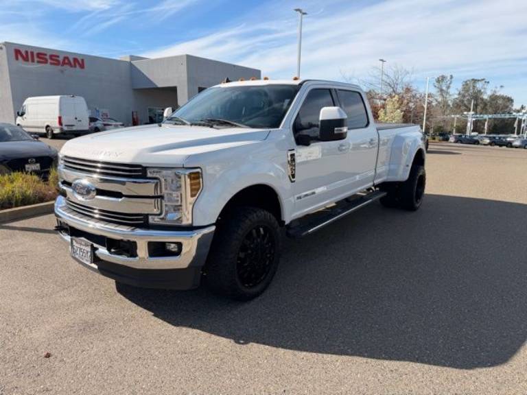 2019 Ford F-350SD LARIAT
