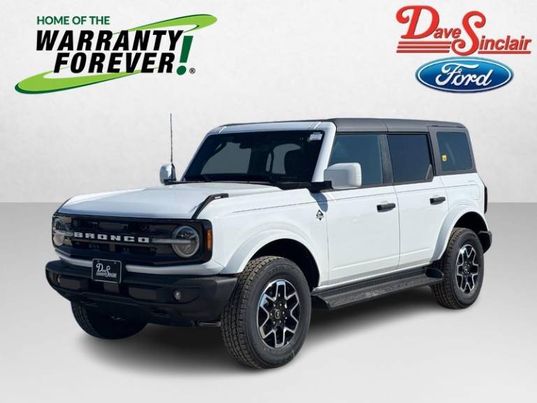 2026 Ford Bronco Outer Banks