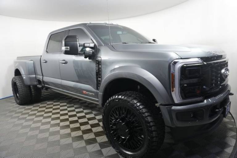 2026 Ford Super Duty F-450 DRW Platinum