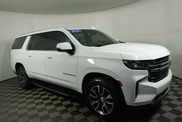 Used 2021 Chevrolet Suburban LT with VIN 1GNSKCKD4MR287002 for sale in Kansas City