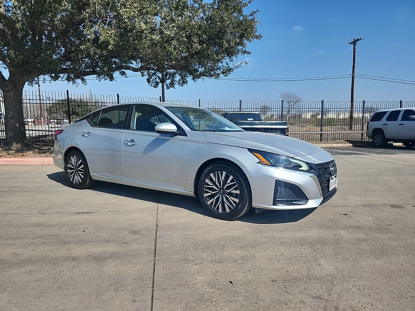 2023 Nissan Altima SV