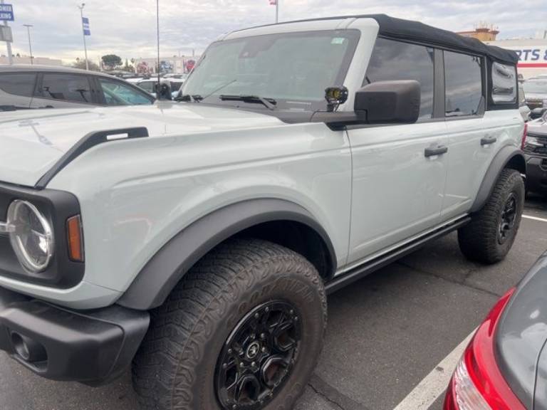 2022 Ford Bronco Black Diamond