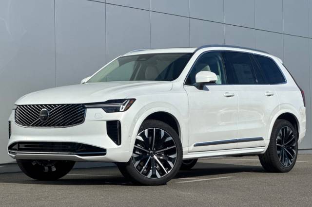 2026 Volvo XC90 B6 Ultra