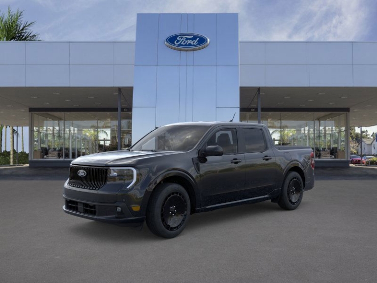 2025 Ford Maverick Lobo Standard