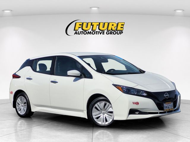 2024 Nissan Leaf S