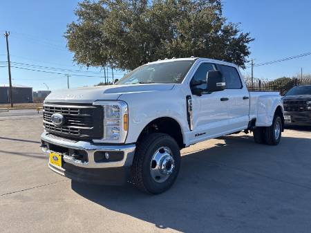 2026 Ford Super Duty F-350 DRW XL