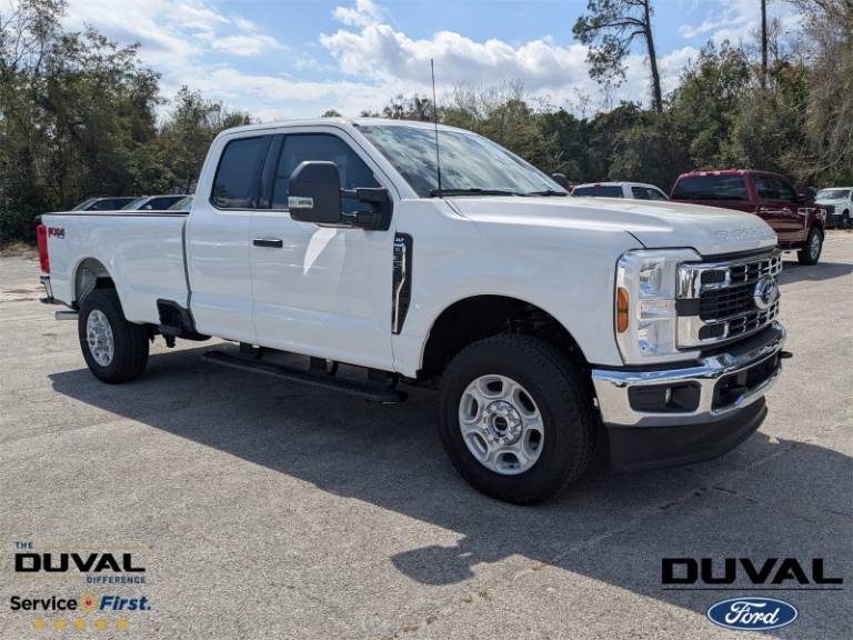 2025 Ford F-350SD XLT