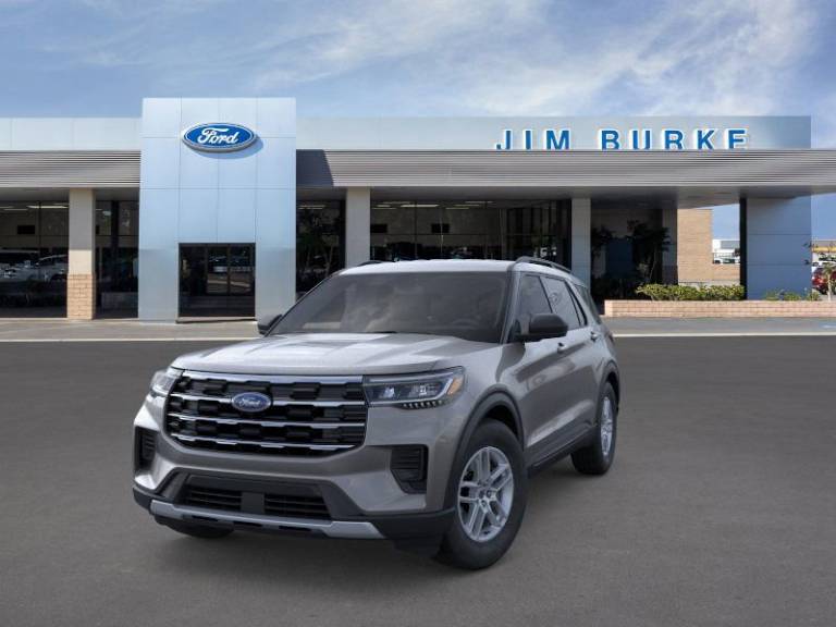 2026 Ford Explorer XLT