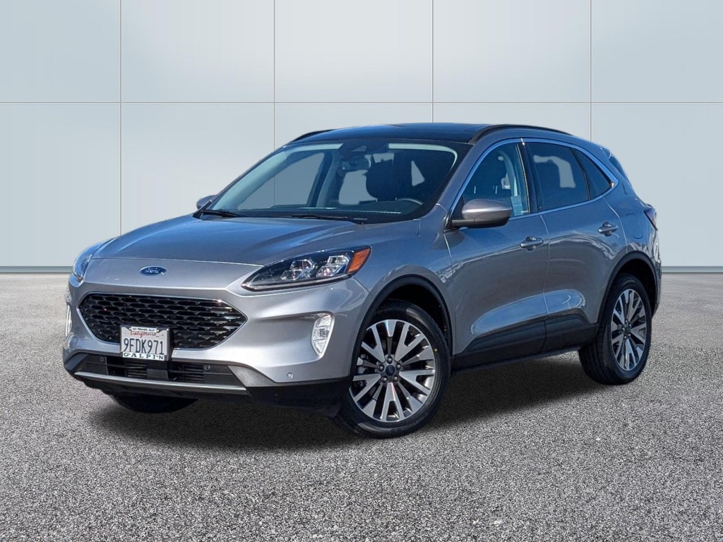 2022 Ford Escape Titanium