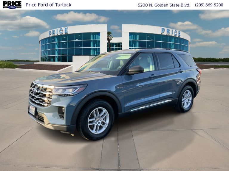 2025 Ford Explorer Active