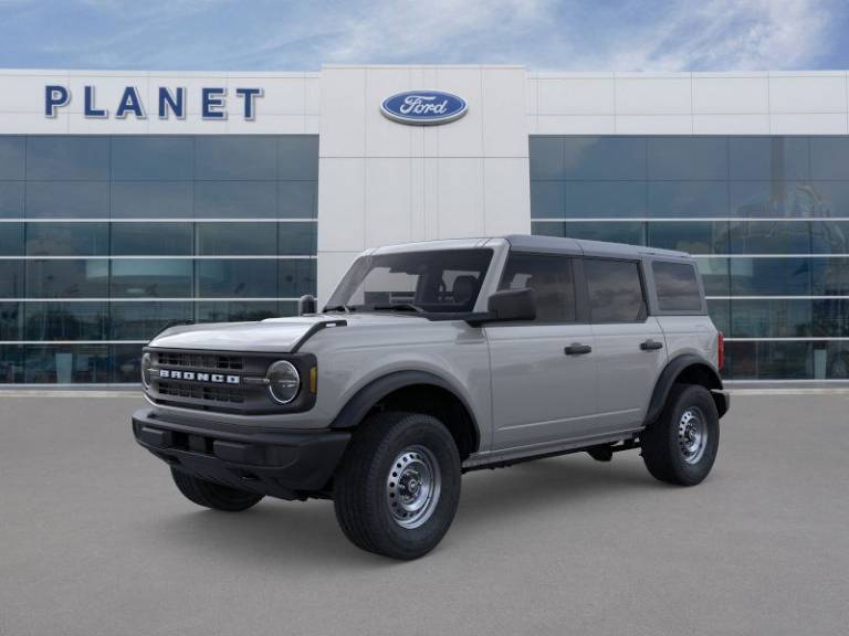 2026 Ford Bronco Base 4 Door 4X4