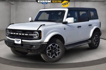 2026 Ford Bronco Outer Banks