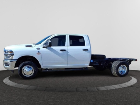 2026 RAM 3500 Chassis Tradesman