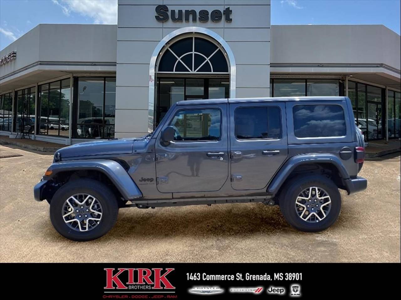2025 Jeep Wrangler Sahara's photo