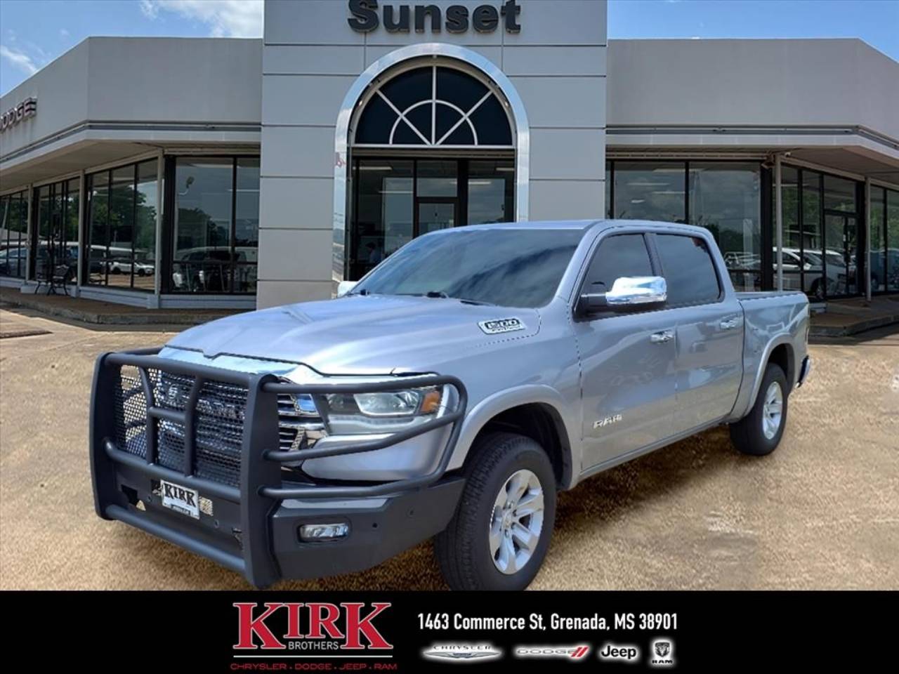 2021 RAM 1500 Laramie 4x4 Crew Cab 5'7's photo