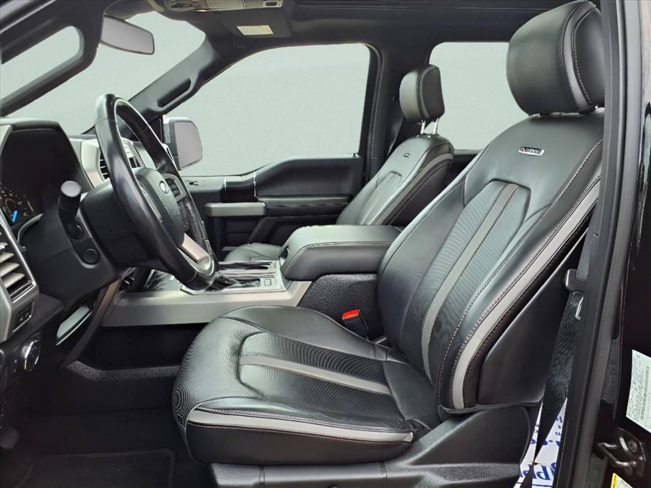 2018 Ford F-150 Platinum - Photo 20